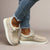 Chaussures féminines douillettes - des chaussures tendance et chaudes pour un usage quotidien