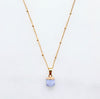 Collier en agate bleue - pendentif élégant sur chaîne dorée pour femmes