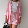 Ensemble shorts et chemisier à boutons pour femmes - look estival chic