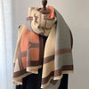 Écharpe élégante et chaleureuse - le wrap chic pour toutes les occasions