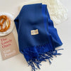 Écharpe en laine de luxe - foulard doux pour femmes avec détails à franges