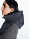 Écharpe matelassée - accessoire tendance pour l'hiver