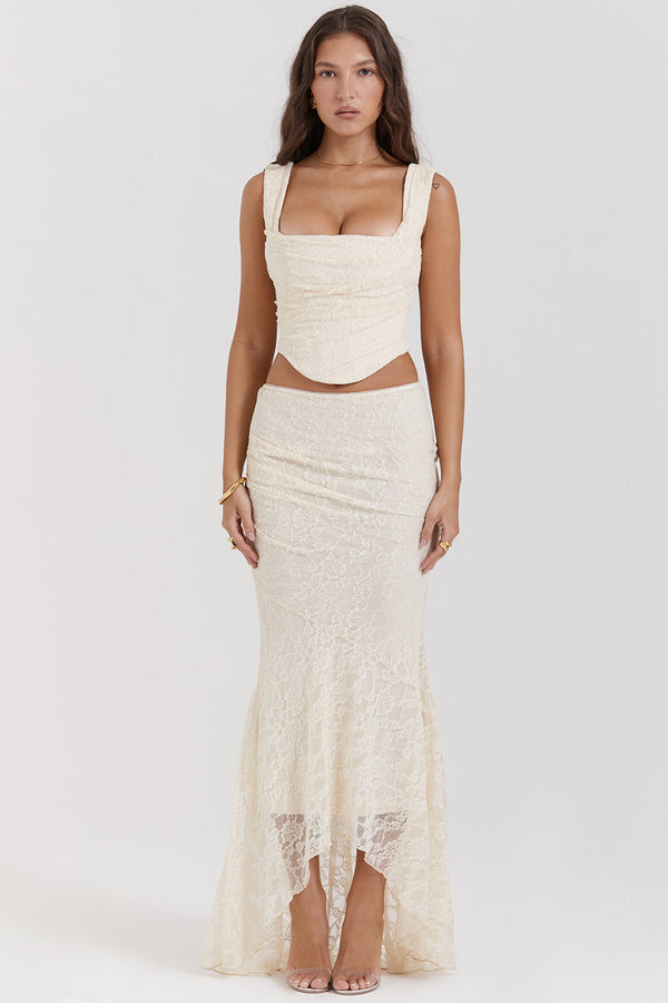 Ensemble corset en dentelle crème vintage et jupe maxi - élégance féminine