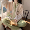 Ensemble de détente 3 pièces - cardigan douillet et pyjama assorti