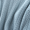 Ensemble de deux pièces en tricot torsadé à col roulé - mode féminine élégante