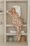 Ensemble de pyjama en coton pour femmes - imprimé girafe beige en 2 pièces