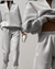 Ensemble de survêtement en polaire - veste zippée et joggers tendance pour femmes