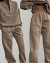 Ensemble de survêtement en polaire - veste zippée et joggers tendance pour femmes