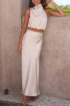 Ensemble en satin 2 pièces - top court sophistiqué et jupe maxi