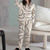 Ensemble pyjama 2 pièces - élégance en crème et noir avec motif abstrait pour femmes