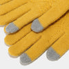 Ensemble tricoté 3 pièces - bonnets, écharpe et gants tendance pour femmes