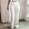 Ensemble femme : top court à épaules dénudées et pantalon - tenue chic blanche pour le soir