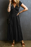 Robe maxi - robe femme à manches courtes et décolleté en v plissé