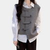 Gilet tendance femme - gilet gris chic avec des boutons originaux