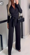 Combinaison féminine élégante à encolure croisée noire - tenue décontractée chic à manches longues