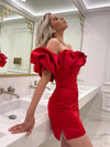 Robe de soirée off-shoulder femme avec détails volantés - mode estivale pour vos événements à la plage