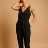 Combinaison féminine à taille ajustable - tenue chic pour un look décontracté au quotidien