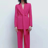 Costume ajusté 2 pièces - élégance raffinée pour les femmes sophistiquées