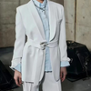 Costume ajusté 2 pièces - élégance raffinée pour les femmes sophistiquées