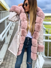 Manteau d'hiver femme - parka chic avec une somptueuse fourrure synthétique