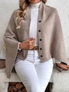 Poncho à fermeture boutonnée - élégante étole tricotée pour femmes