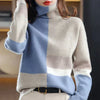 Pull col roulé d'hiver - tricot chic pour femmes en bleu et beige