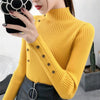 Pull col roulé - haut féminin avec détails en bouton