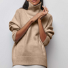 Pull oversize à col roulé - tricot doux pour l'automne