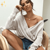 Pull oversize à épaules dénudées - tricot léger pour femmes