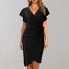 Robe croisée - robe sophistiquée avec des manches volantées