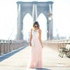 Robe de soirée rose avec délicates broderies en dentelle - robe maxi élégante