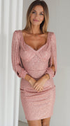 Robe en sequins - midi glamour avec des détails en franges
