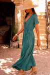 Robe maxi wrap verte foncée avec plis pour femmes