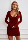 Robe mini bodycon à col u avec boutons - robe élégante en maille côtelée pour femmes