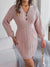Robe tricotée - robe élégante à manches longues avec détails boutonnés