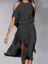 Robe de soirée élégante femme à épaules nues - tissu fluide pour les garden parties et les soirées