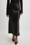 Jupe midi en satin - jupe féminine élégante avec fente haute