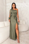 Robe de cocktail femme en satin asymétrique - mode chic pour vos soirées