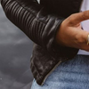 Veste en cuir biker - élégante veste noire pour femmes